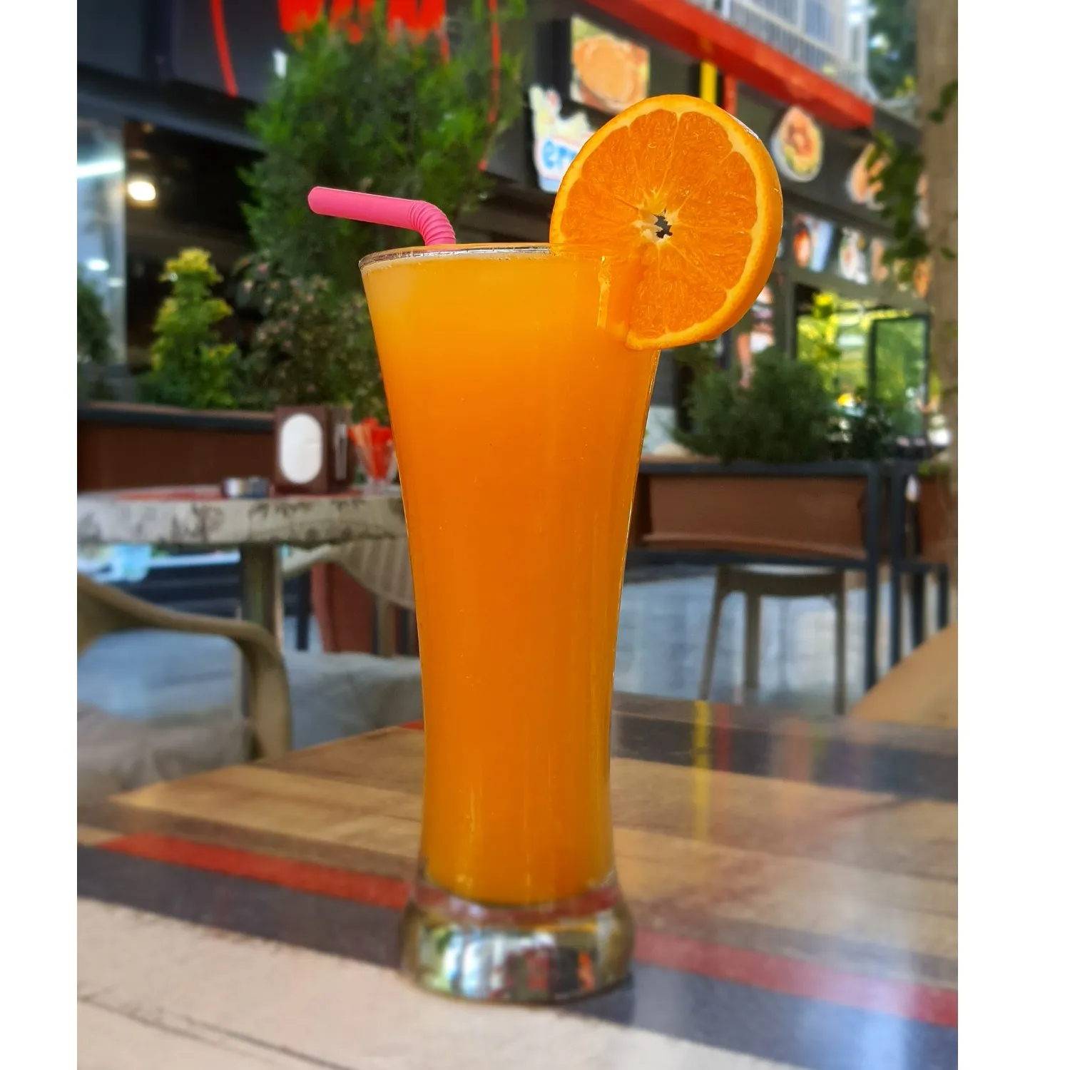 عصير برتقال فريش