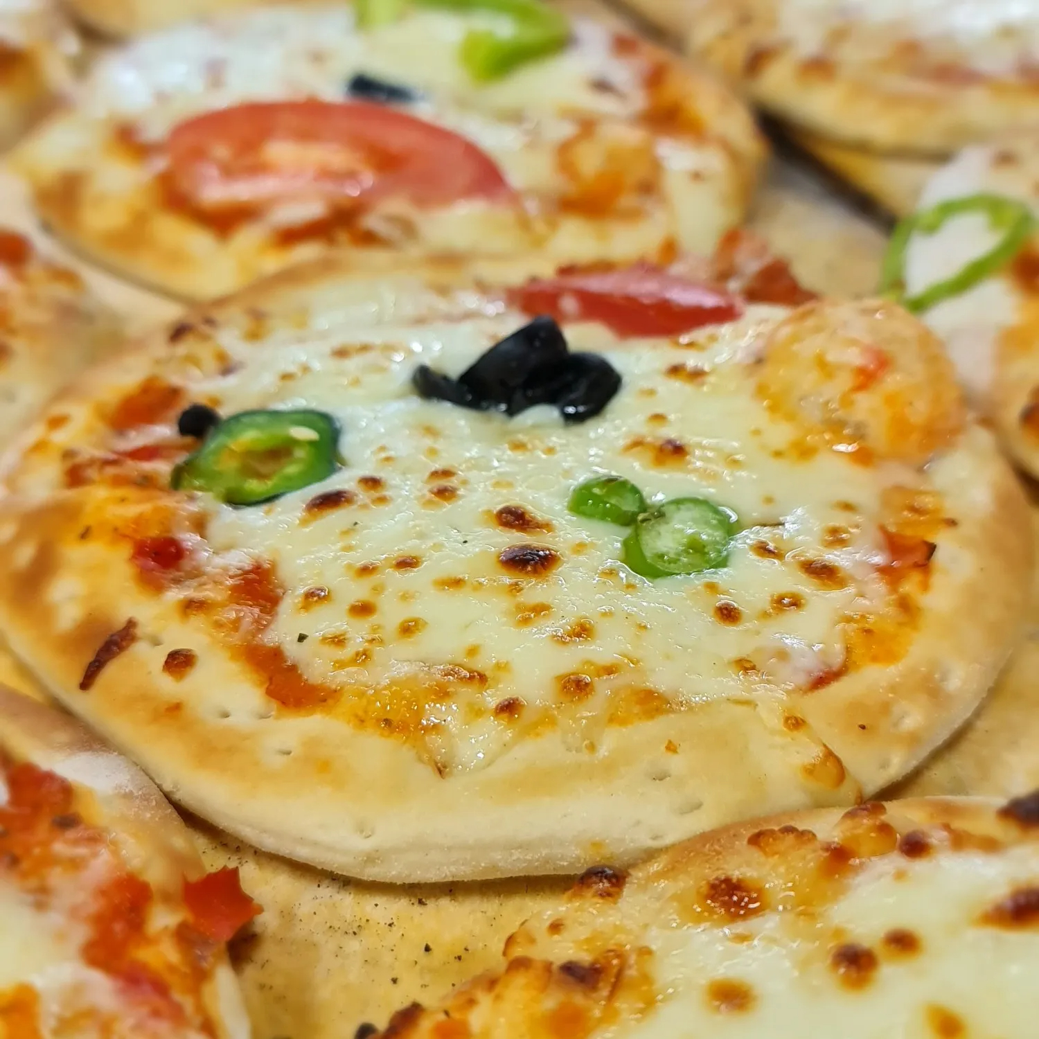 بيتزا صغيرة küçük pizza