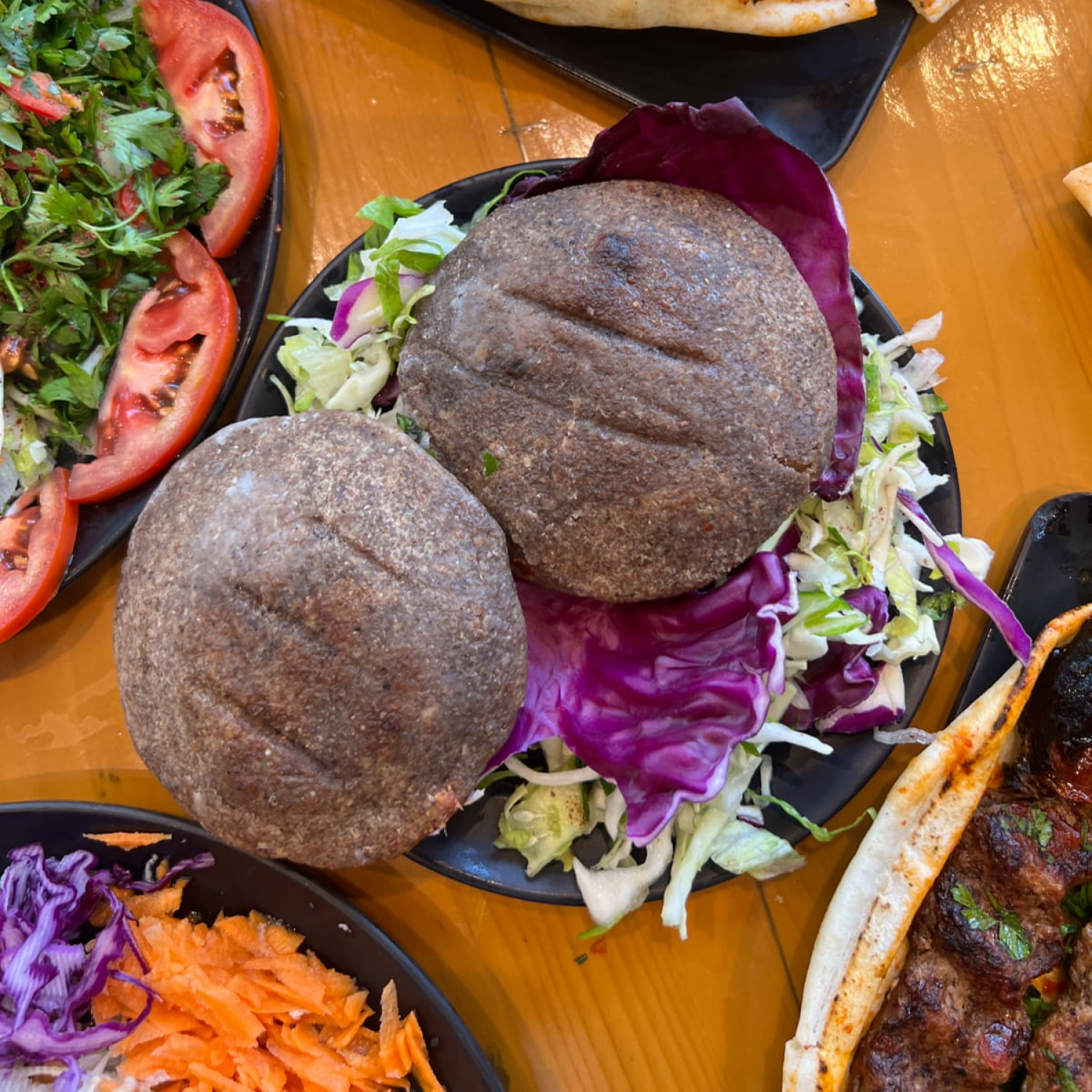 قطعة كبة مشوية لحم غنم