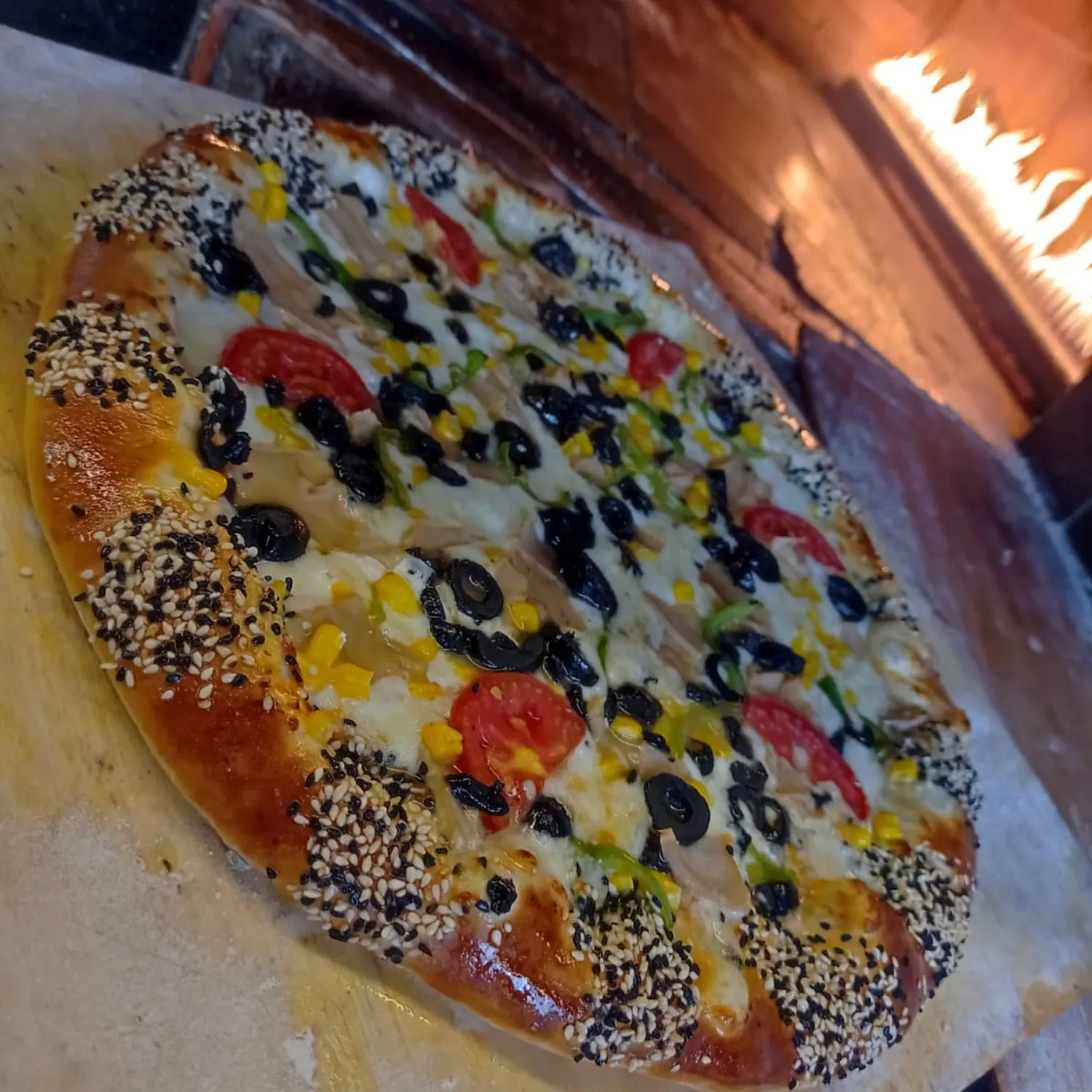 بيتزا عائلة_ Büyük Pizza