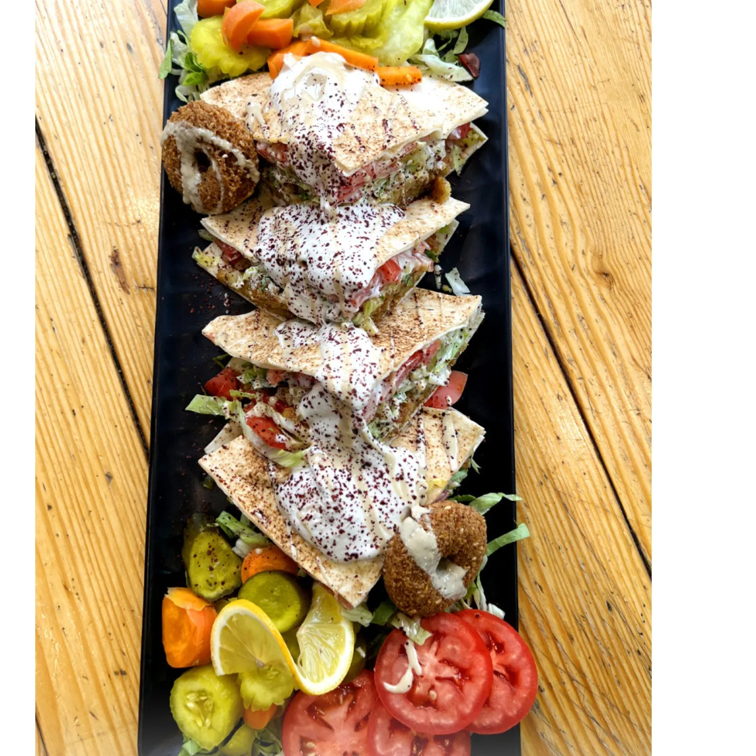 وجبة فلافل عربي