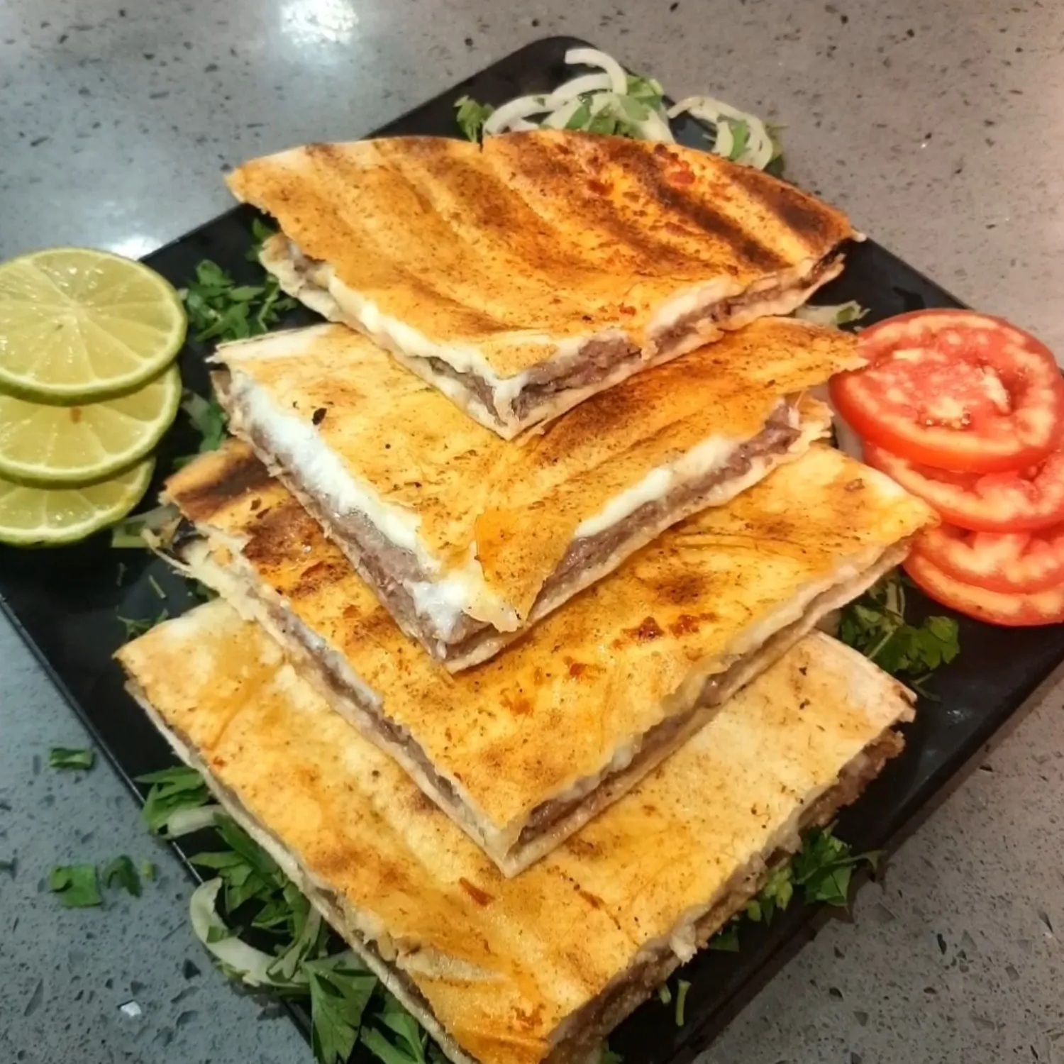 وجبة ماريا مع جبنة